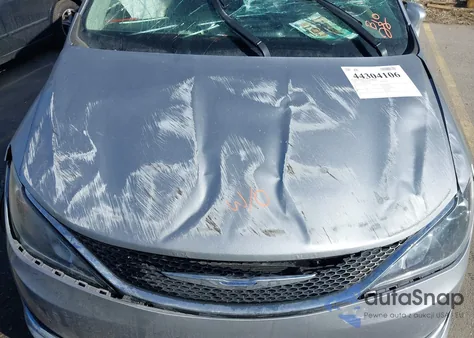 2018 Chrysler Pacifica Limited z USA, uszkodzony, nr VIN 2C4RC1GG9JR272402